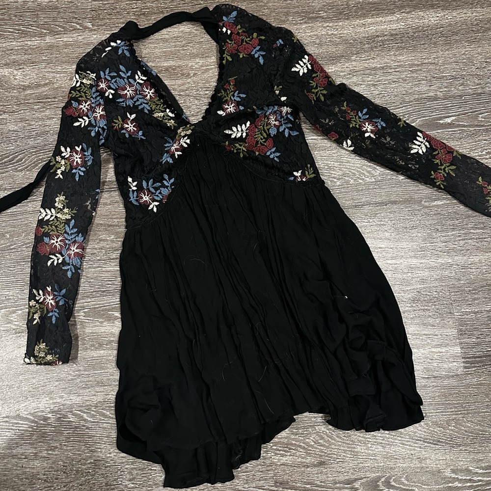 Black Dress with Embroidery, Chelsea & Violet, plunge back, NWT, XS